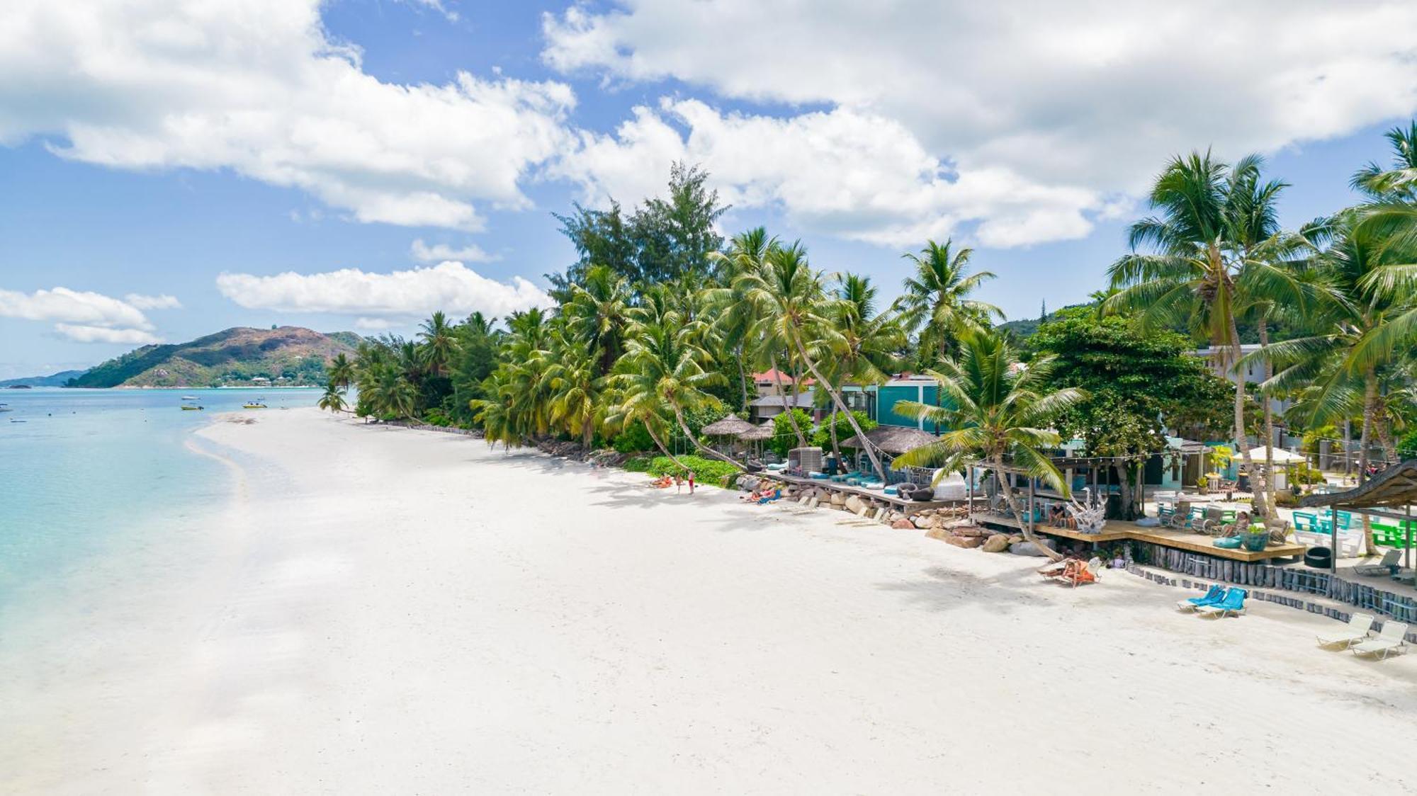 Hotel Le Duc De Praslin Baie Sainte Anne Exteriör bild